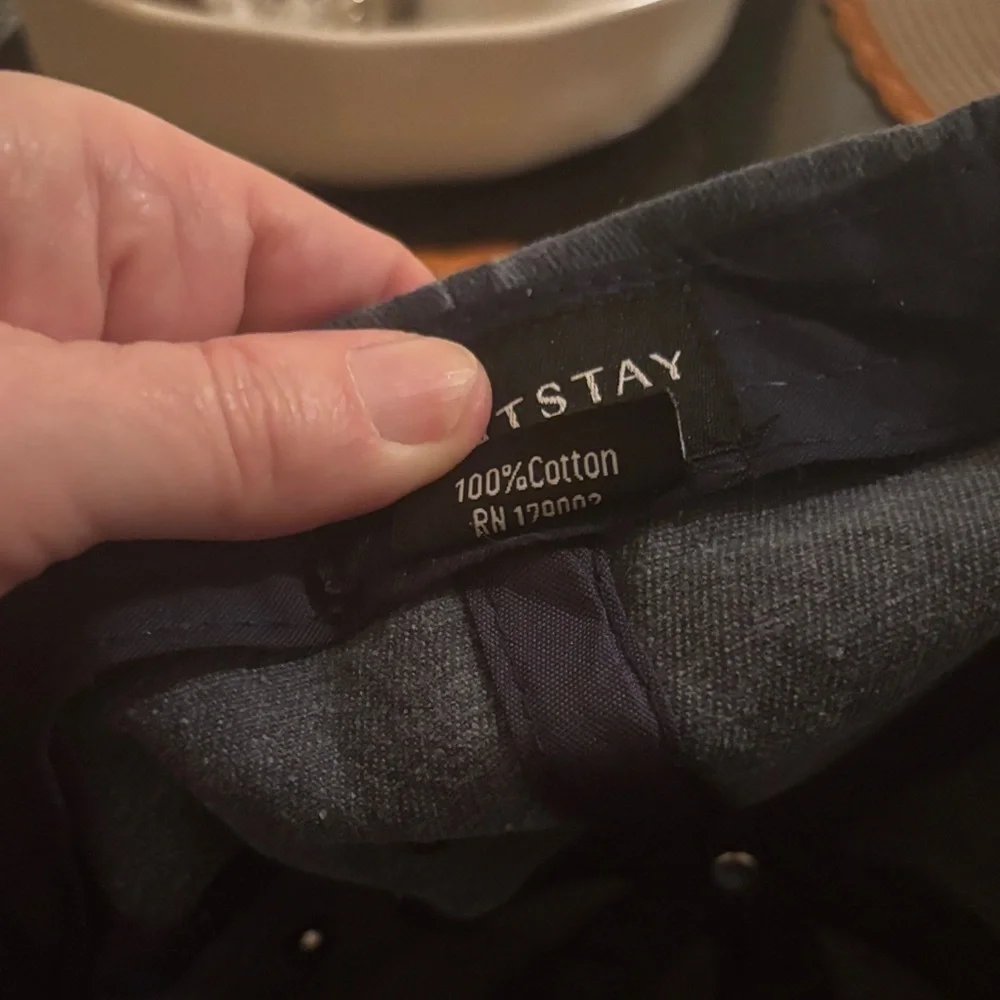 Avantstay “Out Of Office” Casual Grayish Navy “Out of Office' Cap